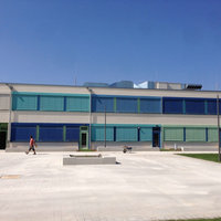 Fassadengestaltung der Schule Freiham durch die Thomas Schwelle GmbH
